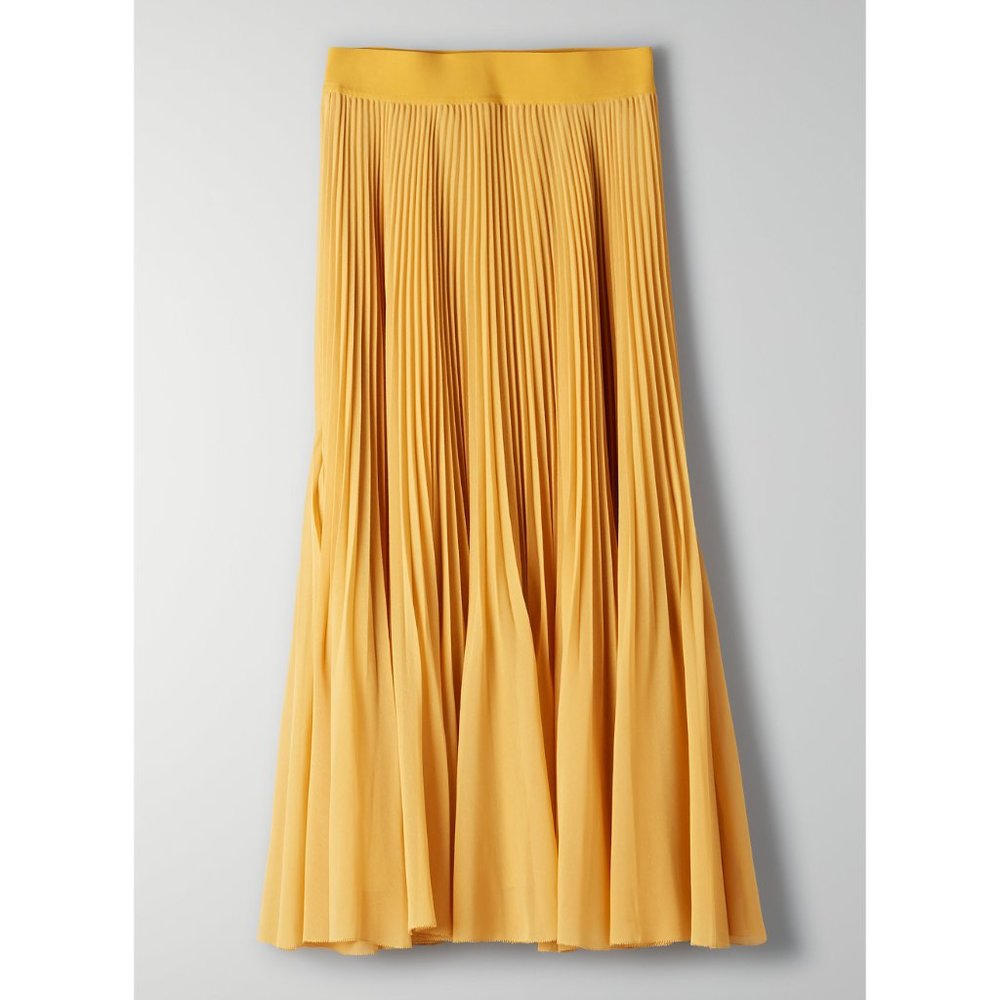 Aritzia Wilfred Twirl pleated skirt in yellow
